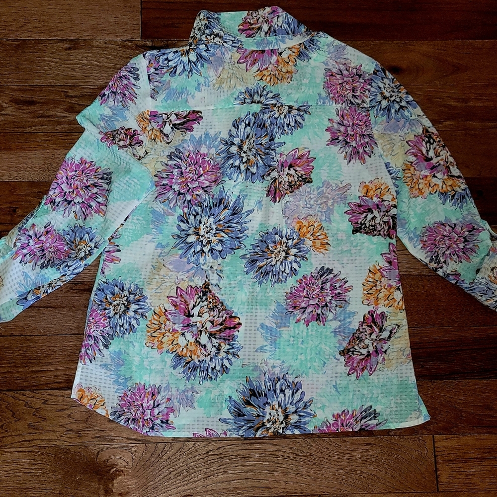 Floral Button-Up Top/Shacket - Picture 2 of 5